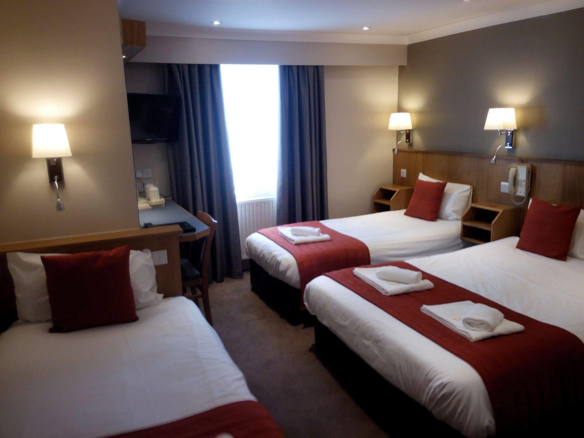 Columbus Hotel Лондон Екстер'єр фото