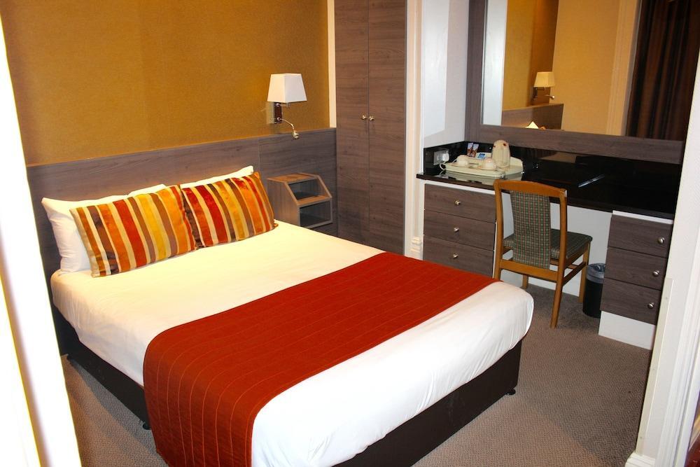 Columbus Hotel Лондон Екстер'єр фото
